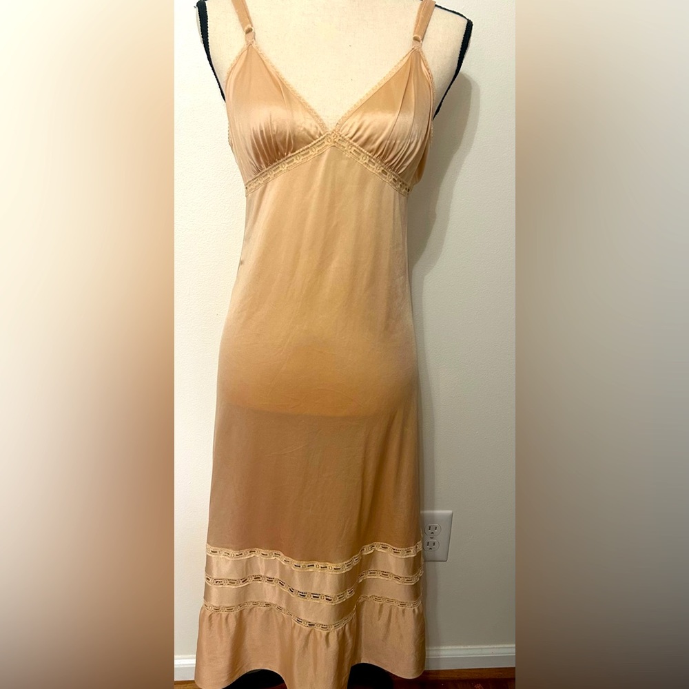 VTG MCM The Royal Boudoir Collection Aristocraft Gown Slip Lingerie Tan Union